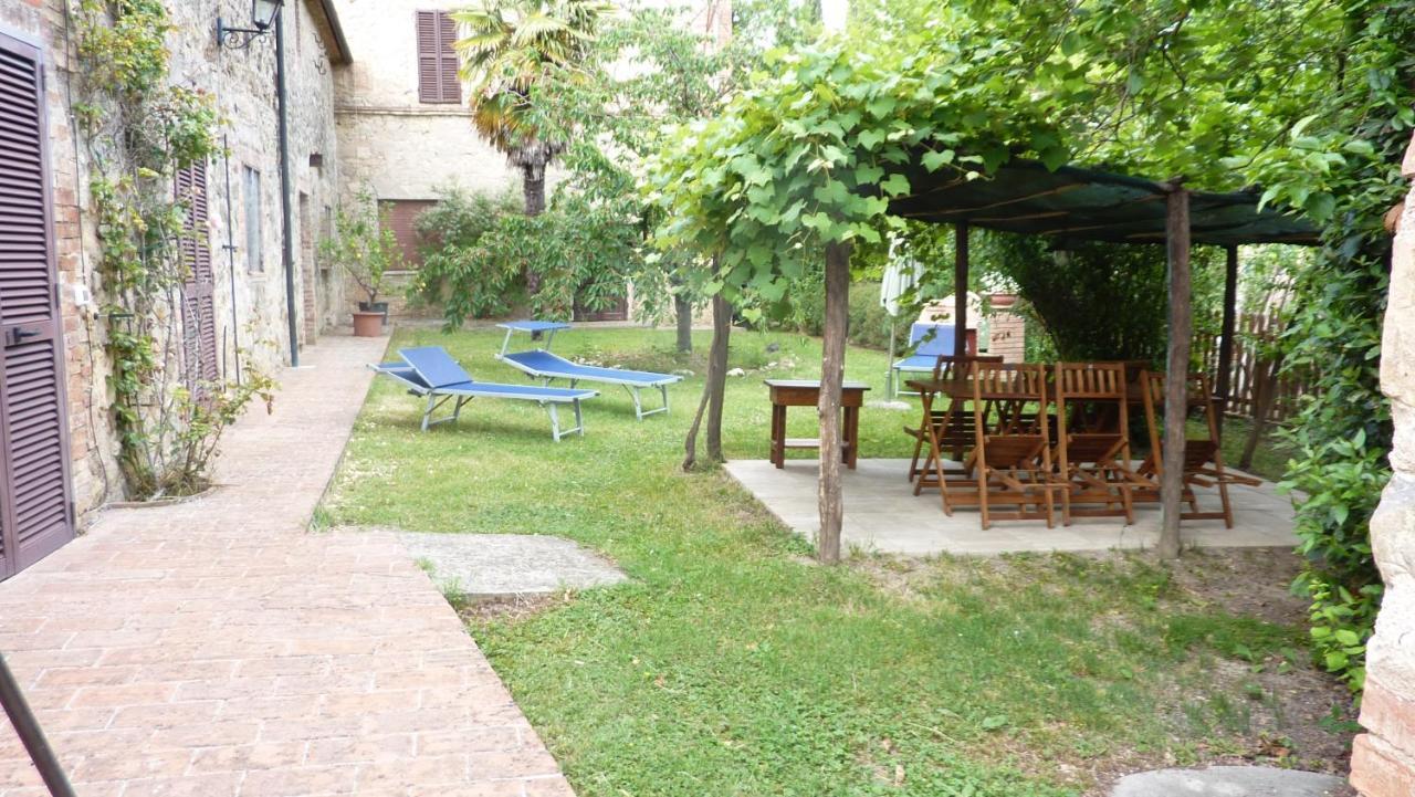 Agriturismo Bellavista Radicondoli Ngoại thất bức ảnh